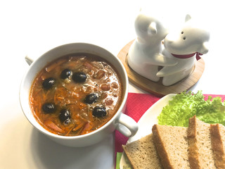 Soup saltwort. There is a ready-made dish on the table.