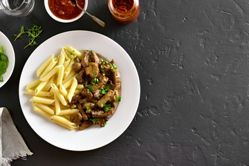 Pasta with beef stroganoff