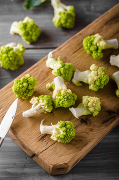 Green cauliflower bio vegetable