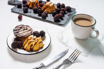 Cake with cottage cheese and Blackberry, coffee with milk. Delicious Breakfast.