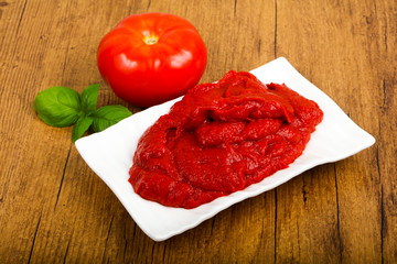 Tomato paste