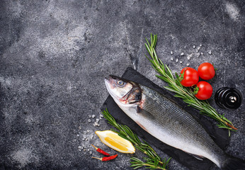 Raw fish seabass with condiments