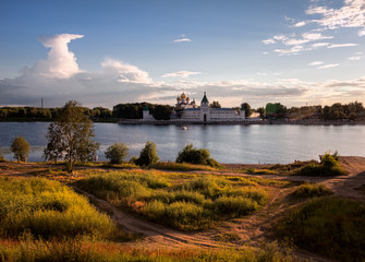 Naklejka premium River View. Russian field. Russia.