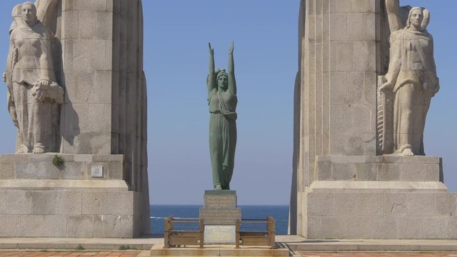 Statues of the War Memorial in Marseilles