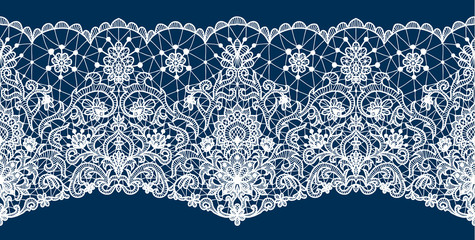 Seamless white lace