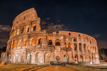 Fototapeta na wymiar Exterior view of the Colosseum in Rome Italy,
