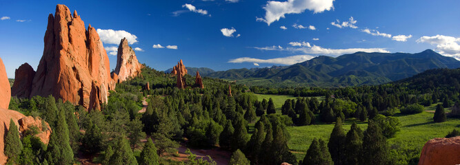 Central Garden of the Gods Panorama