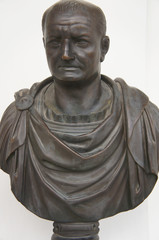 Bronze statue of Vespasian roman emperor