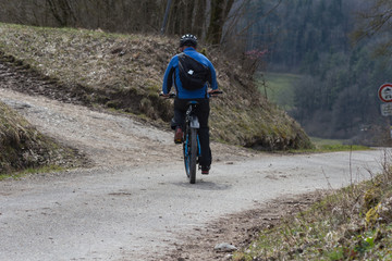 cyclist people enjoy outdoor wanderlust with their ebikes mountainbikes © rudolfgeiger