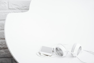 Cellphone with headphones