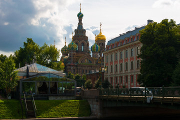 Obraz premium St Petersburg, Russia - Cathedral of Our Savior on Spilled Blood - closeup of domes and architecture details