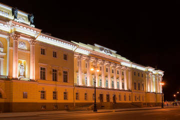 Fototapeta premium RUSSIA, SAINT PETERSBURG - AUGUST 18, 2017: Building of the Russian constitutional court, building of library of a name of Boris Yeltsin, night illumination, long exposure light