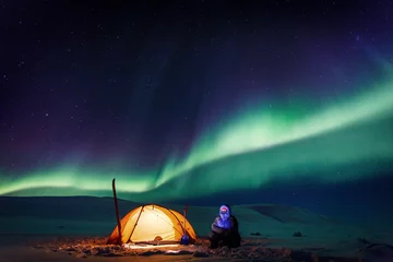 Fototapeten Expedition in the Wintertime on the Arctic Circle © Jens Ottoson