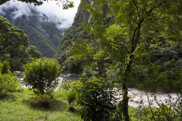 Fototapeta na wymiar Urubamba river in Peru