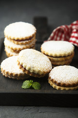 Sandwich cookies with berry jam