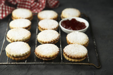 Sandwich cookies with berry jam