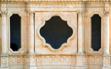 The baroque style and the traditions in Sicily