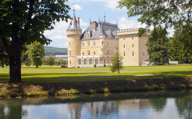 Fototapeta na wymiar Château de Cornod (Jura, France)