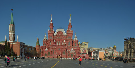 Fototapeta premium Moscow, Russia, - on March 29 2018/Panorama: Red Square, a view of the historical museum