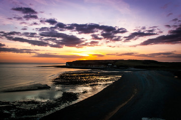 Fototapeta premium View form Seven Sisters Cliffs, near Brighton, at sunset