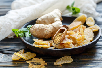 Root and ground ginger, spicy ginger candied fruit.