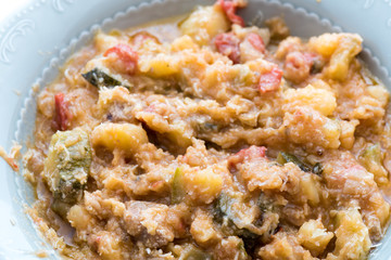 Vegetable soup with cheese