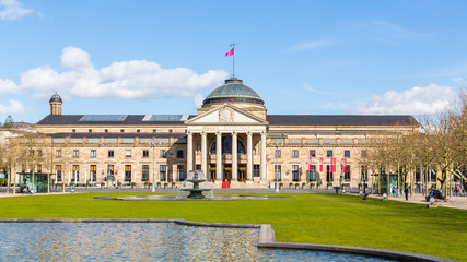 Obraz premium Wiesbadener Kurhaus, 29.03.2018. 