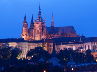 Fototapeta premium Cityscape with The Prague Castle and The Saint Vitus Cathedral in Prague, Czech Republic