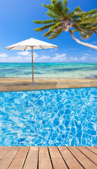 piscine bleue, fond lagon 