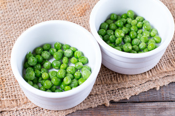 Green peas in baking dish