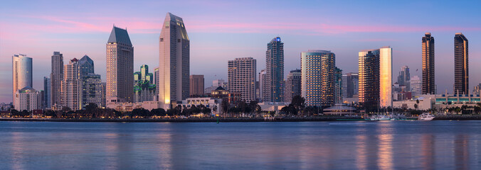 Downtown City of San Diego panorama, California USA at Dawn - obrazy, fototapety, plakaty