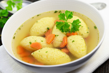 Suppe Klöße