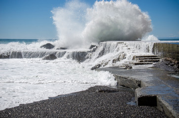 Onda che si infrange