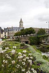 Fototapeta na wymiar Les jardins du centre historiques à Vannes 