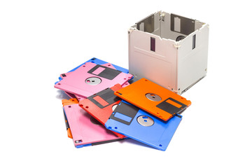 creative uses for the obsolete floppy disk -  Developing a box 