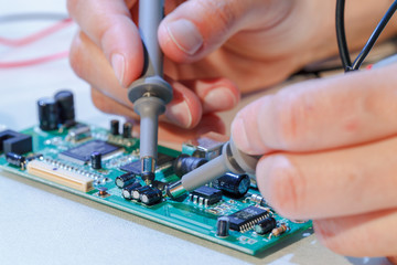 Repair of printed circuit boards with chips