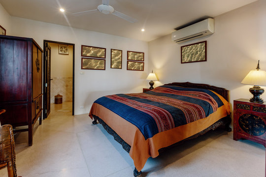 Modern bed room interior in Luxury villa. Vintage stile