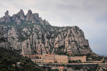 Fototapeta na wymiar Santa Maria Montserrat monastery located near Barcelona, Spain