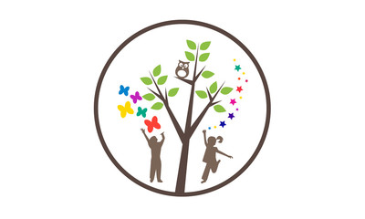 Playground Children Kinder Logo