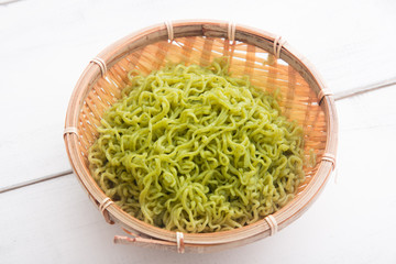 instant green noodle
