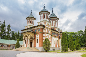 Fototapeta na wymiar Orthodox church of the Sinaia monastery, Romania