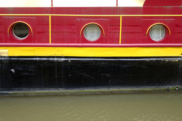 hublots de p&eacute;niche