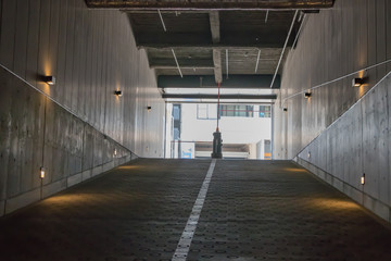 Obraz premium 地下駐車場