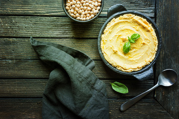 Healthy Homemade Creamy Hummus