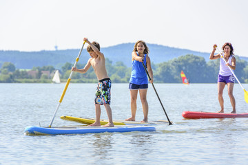 den See entdecken mit dem SUP-Board
