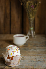Easter cake (traditional decoration and attributes). Happy easter!