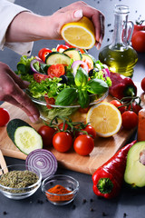 Preparation of a vegetable salad from fresh organic ingredients