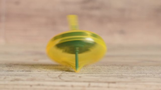 Video HD mit dem bewegenden Kreisel Spielzeug