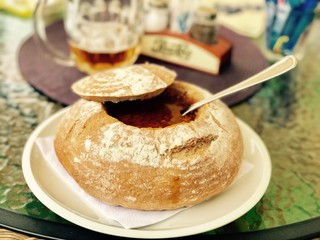 Brot Suppe Gulasch Essen Lunch 
