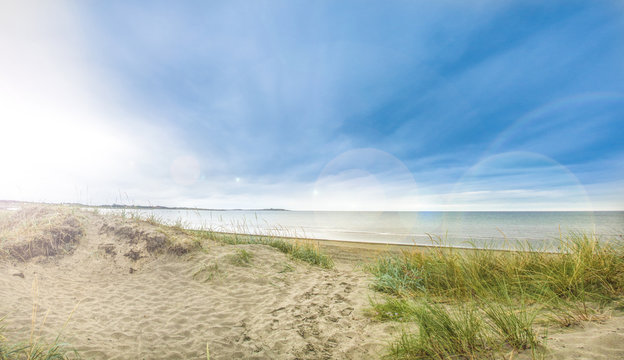 Sommerlicher Strand an der Ostsee